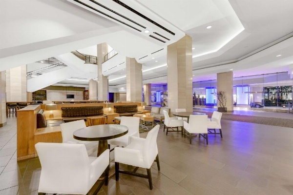 Hilton Anaheim image 22