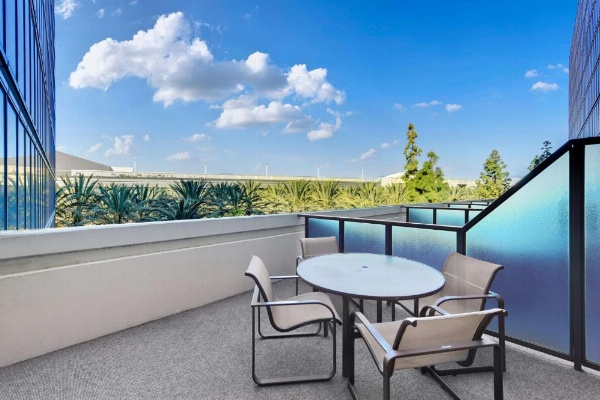 Hilton Anaheim image 24